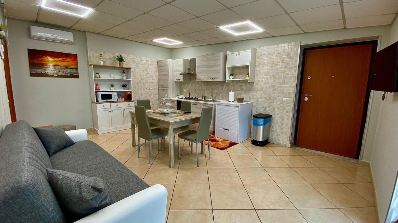 Appartamento Casa Crispino Mansarda N3 Per 3 Persone Frattaminore Exterior photo
